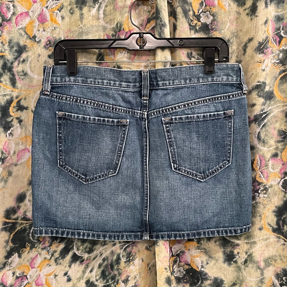 Old Navy Y2K Denim Mini Skirt - Picture 2 of 2